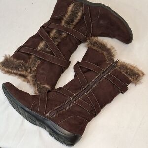 SOUL Naturalizer Women's Dark Brown Faux Fur Trim Winter Boots with Side Zipper